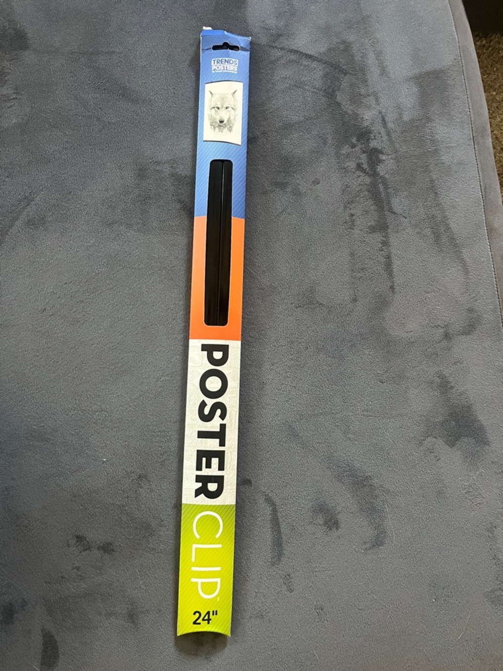 Black 24" Poster Clip